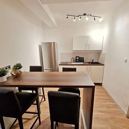 Appartement Gregbnb - T2 Design 43m2 - Est - Wifi Fibre - N2 Toulon